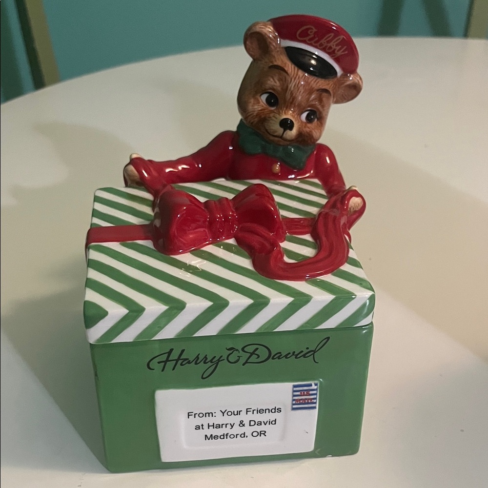 Harry & David Holiday Bear Gift Box